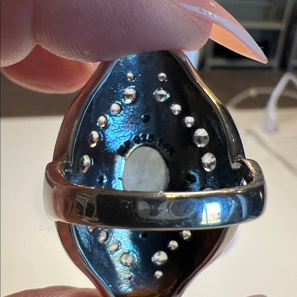 Stunning Silver Statement Ring - image 4